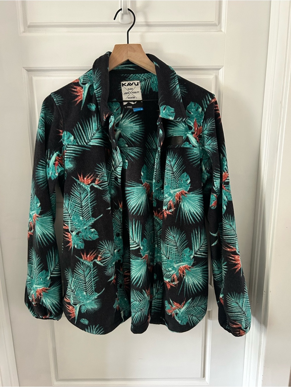 KAVU fleece jacket